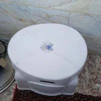صندلی بچه    ۱۲۰۰با توالت فرنگی ۱۱۰۰
