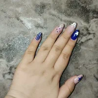 کاشت ناخن فقط۴۰۰