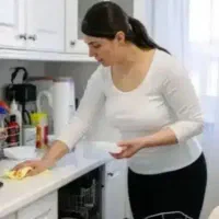 نیازمند خانم جهت نظافت