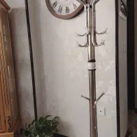 چوب لباسی سنگی
