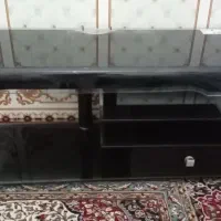 میز تلویزیون شیشه ای