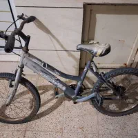 یک عدد دوچرخه سایز 20