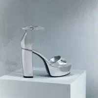 کفش پاشنه‌بلند منگو سایز ۳۷ نو با تگ