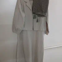چندتا مانتو ،کت سارافون ،پانچ،مانتو مجلسی
