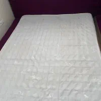 تخت خواب دو نفره