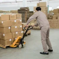 سرپرست انبار و نیروی انبار
