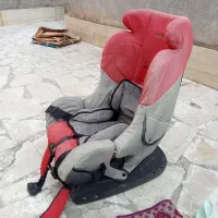 صندلی ماشین بچه .