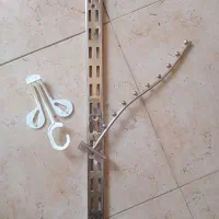 تعداد۲۰۰۰عدد رگال. وپایه واویز صندل