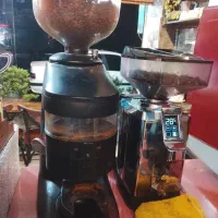 دوعدد آسیاب قهوه
