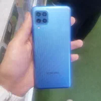 گوشی دست دو