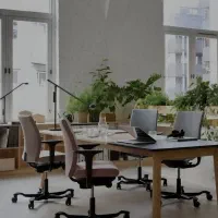 منشی و دستیار شخصی مدیریت