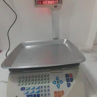ترازو کارین اصل درحدنونو اصلا استفاده نشده