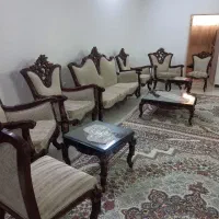 مبل ۹نفره با میز ناهارخوری ۸نفره وعسلی