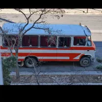 مینی بوس 21نفره کرم نارنجی