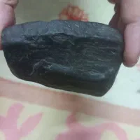 شهاب سنگ تقریبا وزن ۲۵۰گرم به بالا