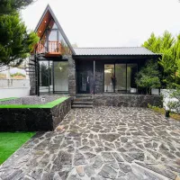 ویلافلت‌ نماکلاسیک‌جنگلی/۴خواب/استخردار/۲۵۰م زمین