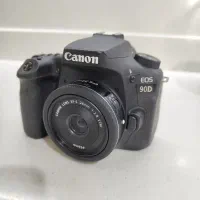 دوربین کانون ۹۰ دی Canon 90D بسیار تمیز