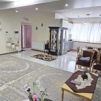 ۱۰۵متری/خوش نقشه/فول امکانات/جی