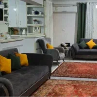 مبل و میز وسط و سه تا عسلی