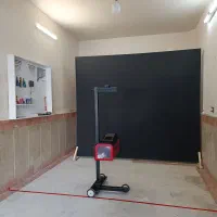 تنظیم چراغ خودرو با دستگاه لیزری