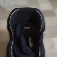صندلی ماشین زویا