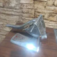 مقداری خرده ریز خانگی