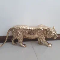 مجسمه  ببر سنگین و گوزن