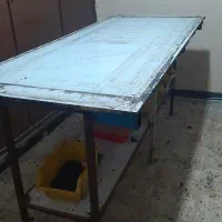 میز کار بسیار محکم