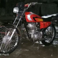 موتور سیکلت 125بفروش میرسید.