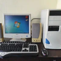 کامپیوتر ۶۳۰۰ رم ۴ ddr2 هارد ۲۵۰ گرافیک ۱