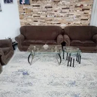 مبل هفت نفره به همراه میز عسلی عالی، مفت