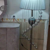 آباژور ایستاده بسیار زیبا و کاملا نو