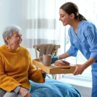 استخدام و کاریابی ‌پرستار سالمند