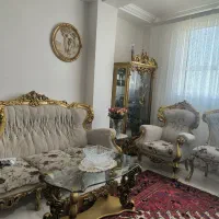 مبل سلطنتی طلایی توسی
