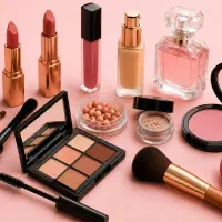 بازاریاب ( ارایشی و بهداشتی ) ۳۰۰ قلم محصول