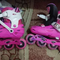 اسکیت صورتی