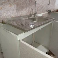 سینک ظرفشویی و کابینت