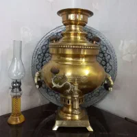 سماور زغالی روس تابلو فرش سینی مسی پایه چوبی