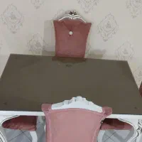 میز نهارخوری ۴ نفره با شیشه دودی ۶ میل