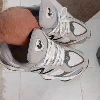 کفش نیوبالانس شماره ۴۳