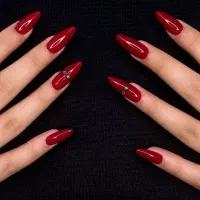 خدمات کاشت ناخن شامل همه موارد