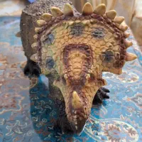 دایناسور سیلیکونی اسباب بازی