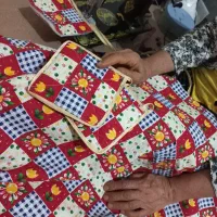 اشپزخانه عرصه بهم خیلی تنگه گرفتارم