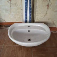 روشویی با پایه