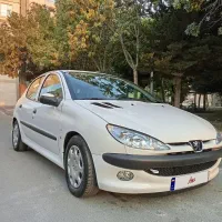 ماشین 206 تیپ5 اتاق تعویض درحد صفر