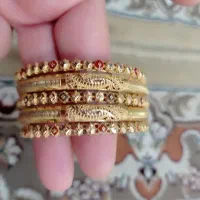 النگوهای داریوش