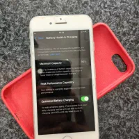 iphone 8 258 gig|موبایل|کاشان, مدرس|دیوار