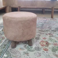 پاف کنار مبلی