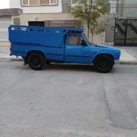 نیسان کمکار جاده رو عروسک