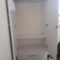 کشوی لباس در حد نو